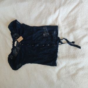 NWT Hollister Bettys Navy Blue Sheer Mesh Lace Rose Button Tie Puff Sleeve Top